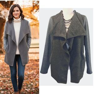 Doe & Rae Grey Two Tone Open Front Knit Cardigan with Pockets Medium